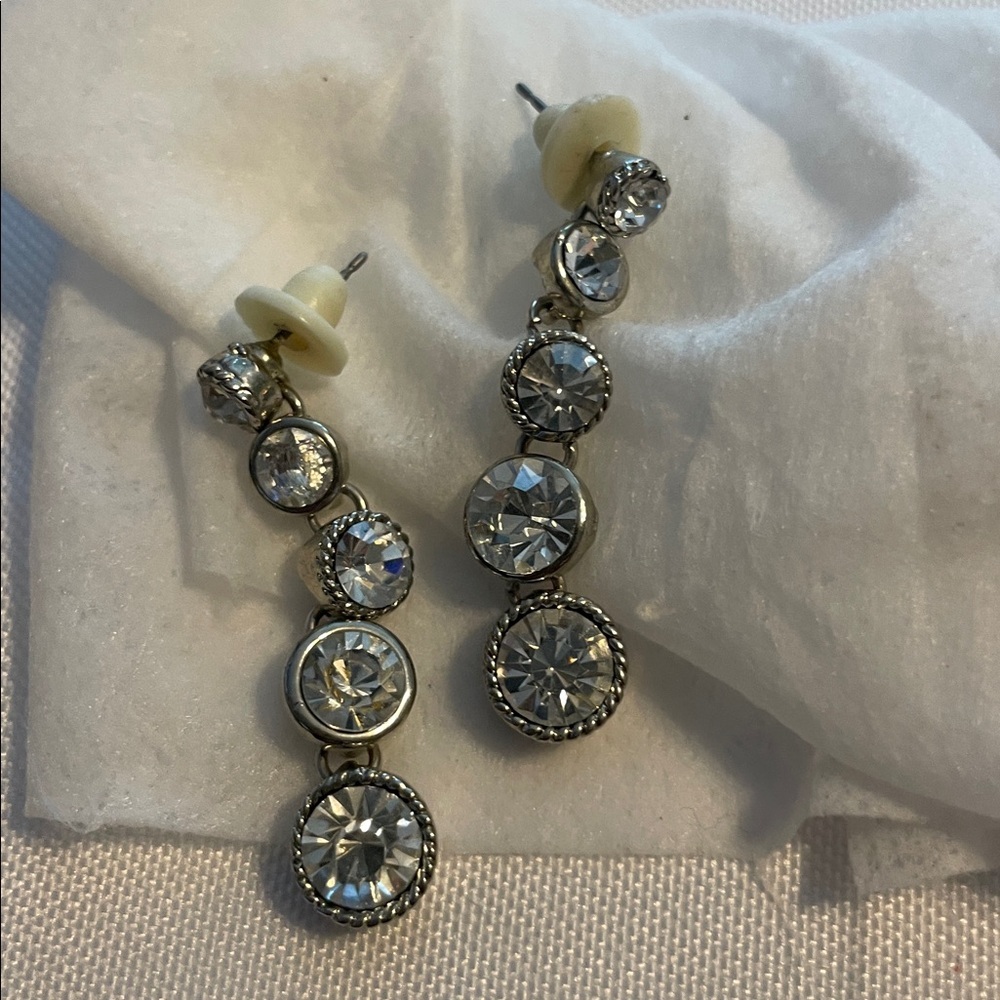 Elegant Silver Drop Earrings - Picture 2 of 3